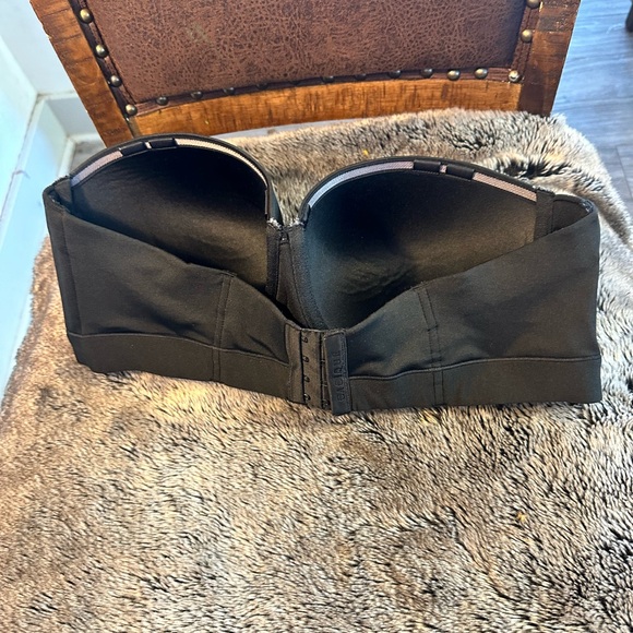 Cacique Black Strapless Push Up Bra, size 40DD - Picture 3 of 8